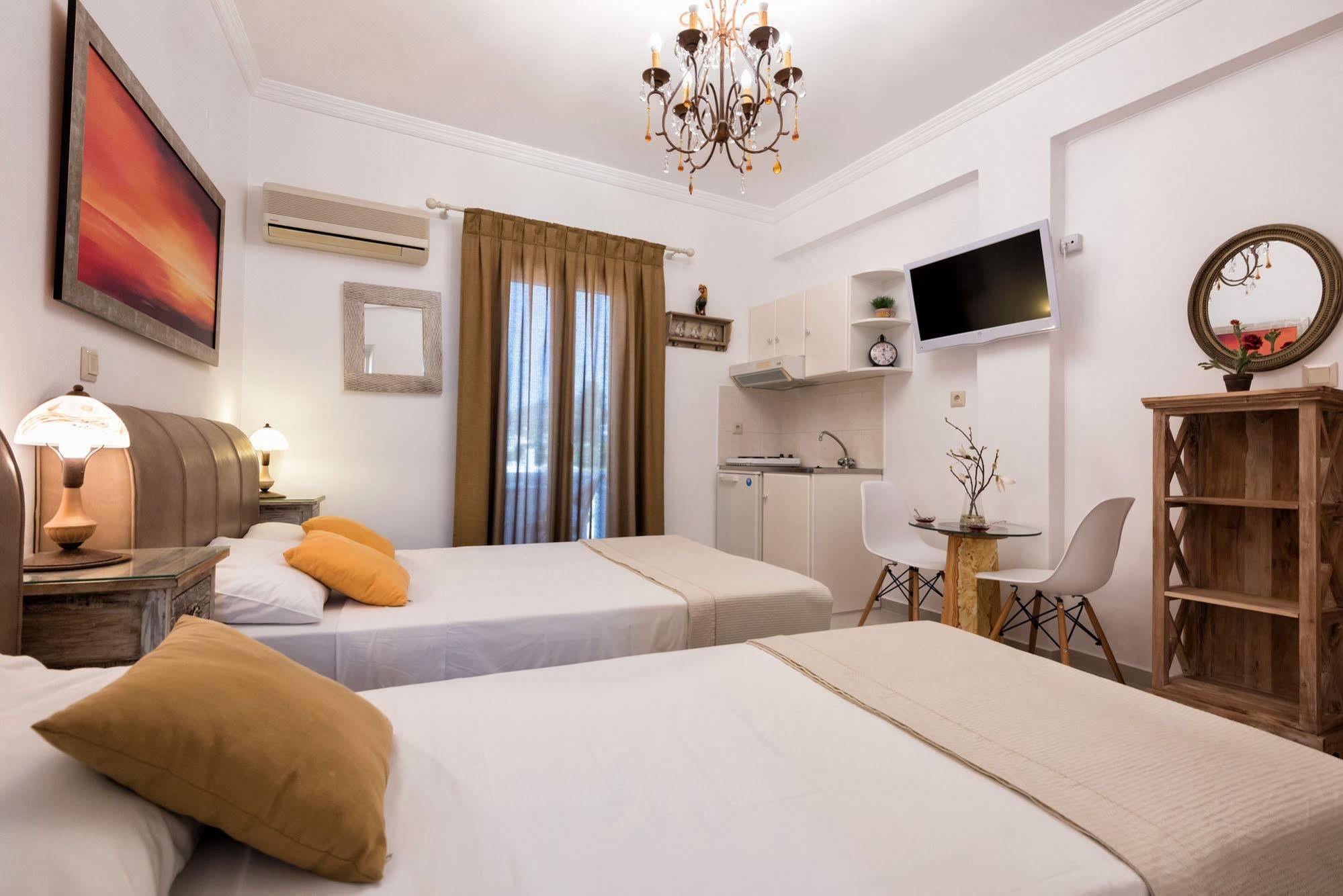 Maria Studios Apartment