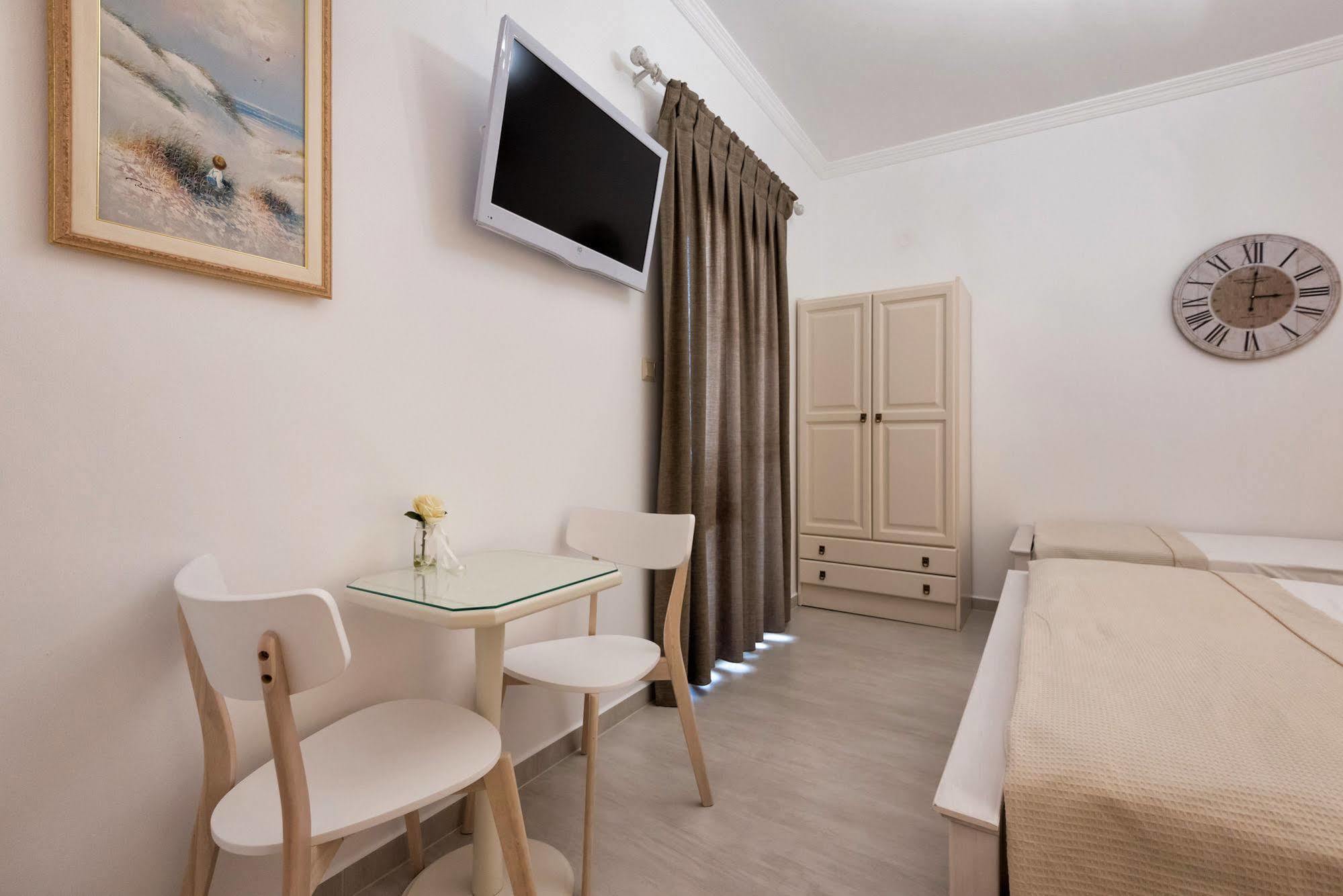 Maria Studios * Parikia (Paros)